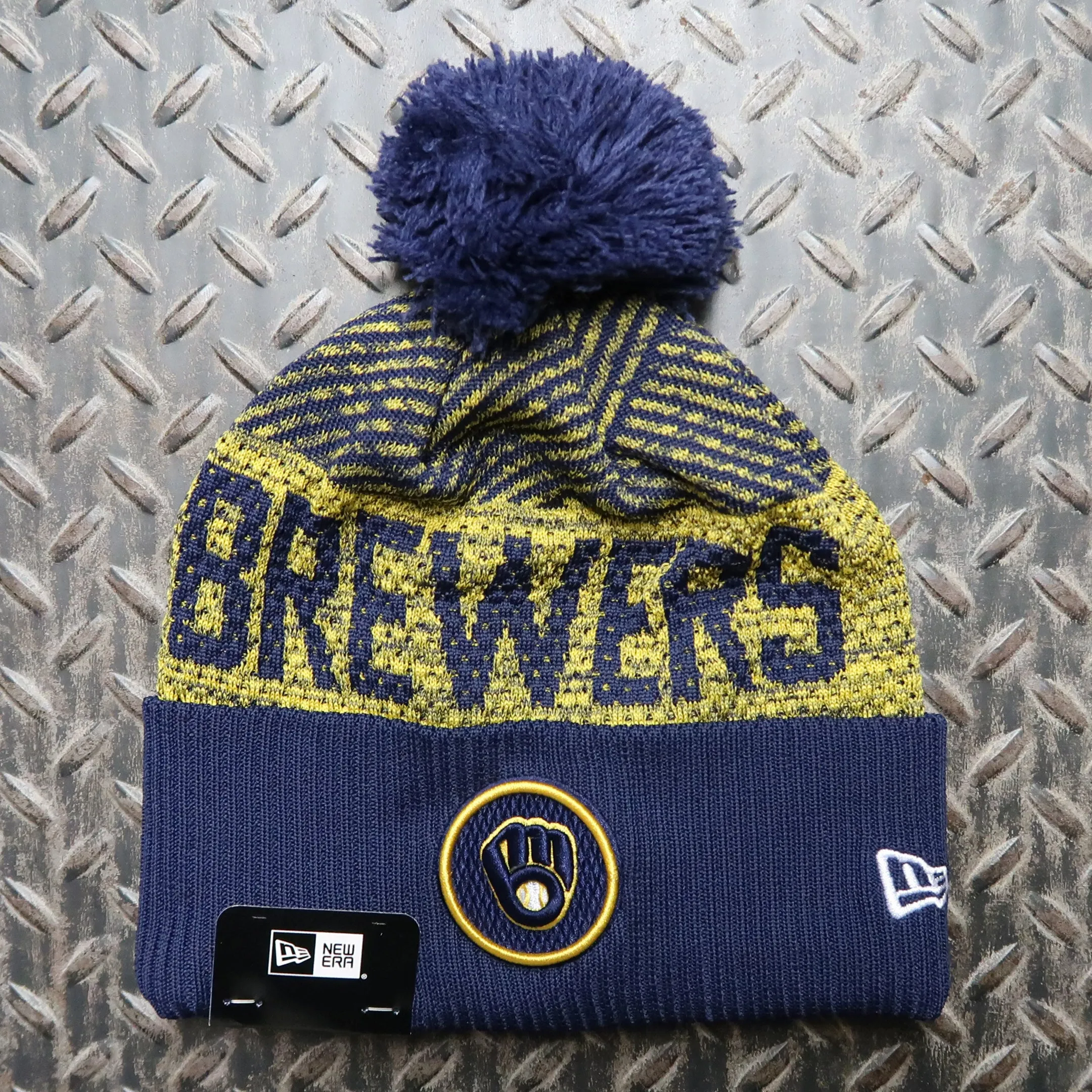 New Era Milwaukee Brewers Sport Knit Beanie